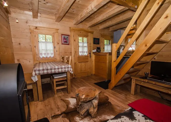 Chalet Sepia *